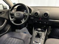 begagnad Audi A3 Sportback / 1.2 TFSI / Bluetooth / Backsensor