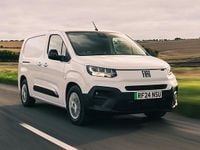 Ny Fiat Doblò 131 HK (96 kW) 2025 Vit (solid) Minibuss