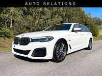 Begagnad BMW 530e M Sport 293 HK (215 kW) 2023 Vit solid alpinvit ii Kombi