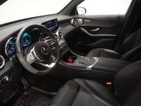 Begagnad Mercedes GLC300 AMG line 306 HK (225 kW) 2023 Silver Sportkupé