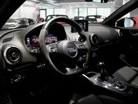 begagnad Audi RS3 Sedan 2.5 TFSi Q S-Tronic VC 400HK Navi