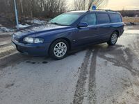 begagnad Volvo V70 2.4 Manuell