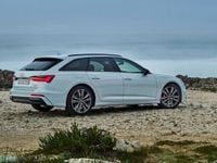 begagnad Audi A6 Avant 55 TFSI e quattro S-line 2024, Kombi