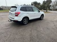 begagnad Subaru Forester 2.0 4WD Lineartronic Euro 5