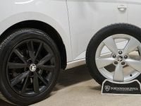 Begagnad Skoda Fabia Style 110 HK (80 kW) 2018 Vit Halvkombi