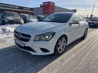 Begagnad Mercedes CLA200 Shooting Brake 156 HK (114 kW) 2016 Vit Kombi