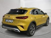 Begagnad Kia XCeed 141 HK (103 kW) 2021 Gul SUV