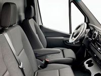 Begagnad Mercedes E-Sprinter 11 kW (15 HK) 2024 Vit Van