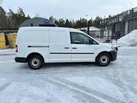 begagnad VW Caddy Maxi 2.0 TDI 4Motion DSG 140hk Drag Värmare