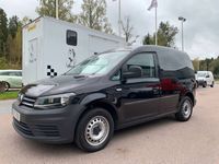 begagnad VW Caddy 2.0 TDI Verks.inredning Dieselvärmare svart 2019, Transportbil