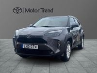 Begagnad Toyota Yaris Hybrid Active 117 HK (86 kW) 2023 Grå