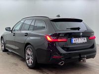 Begagnad BMW 330 Sport Line 292 HK (214 kW) 2021 Svart metallic Kombi