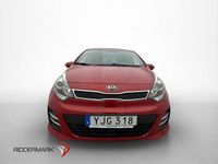 Begagnad Kia Rio 84 HK (61 kW) 2016 Röd Halvkombi