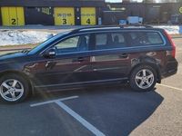 begagnad Volvo V70 V70D3 Momentum