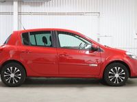 begagnad Renault Clio 1.2 MOTORVÄRMARE/ AC/ NYBESIKTIGAD/ S+V DÄCK