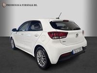 Begagnad Kia Rio Advance 84 HK (61 kW) 2019 Vit Halvkombi