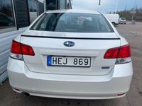 begagnad Subaru Legacy 2.0 4WD Euro 5*Navi*Besiktad