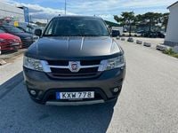 Begagnad Fiat Freemont Sport 170 HK (125 kW) 2014 Grå (gråmetallic) SUV