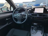 begagnad Lexus UX 250h F-Sport Design Navi Euro 6