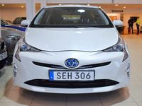 begagnad Toyota Prius Hybrid CVT Navi B-kam Värm HuD Euro 6 2016, Halvkombi