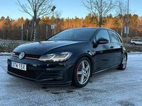 Begagnad VW Golf VII GTI 245 HK (180 kW) 2019 Svart Halvkombi