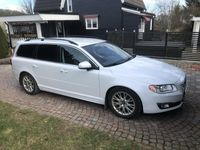 begagnad Volvo V70 D5 -14 momenten