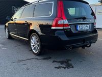Begagnad Volvo V70 Summum 181 HK (133 kW) 2014 Kombi