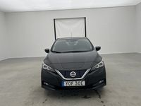begagnad Nissan Leaf 40 kWh N-Connecta Värmare 360° GPS Carplay 2020, Halvkombi