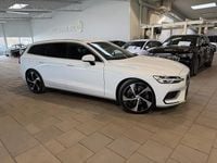 Begagnad Volvo V60 Inscription 253 HK (186 kW) 2021 Vit Kombi