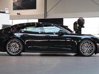 Ny Porsche Panamera 4 2026 Svart Sedan