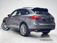 begagnad Porsche Cayenne Diesel TipTronic Panorama Navi Drag M-Värm