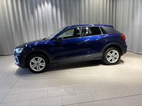Begagnad Audi Q2 Advanced Plus 151 HK (111 kW) 2024 Navarrablå metallic SUV