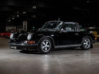 Begagnad Porsche 911 155 HK (114 kW) 1971 Svart Cab