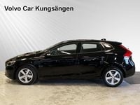 Begagnad Volvo V40 Business Edition 124 HK (91 kW) 2016 Svart Halvkombi