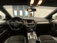 begagnad Audi Q7 3.0 TDI V6 DPF quattro TipTronic S-Line 7-sits 245hk