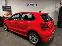 Begagnad VW Polo R-line Edition 90 HK (66 kW) 2014 Röd