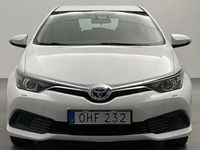 begagnad Toyota Auris 1.8 HSD 5dr 2017, Halvkombi