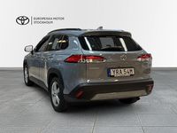 Begagnad Toyota Corolla Cross Active 197 HK (144 kW) 2024 Grå SUV