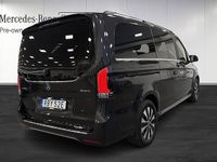 Begagnad Mercedes V300 AMG 237 HK (174 kW) 2025 Mörkgrå Minibuss