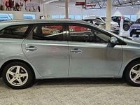 Begagnad Toyota Auris Touring Sports Active 132 HK (97 kW) 2013 Blå Kombi