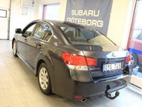 begagnad Subaru Legacy 2,0i Aut (150hk) *Drag, M-värmare*