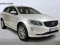 Begagnad Volvo XC60 Ocean Race 181 HK (133 kW) 2015 Vit SUV