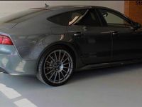 Begagnad Audi RS7 Sportback 560 HK (411 kW) 2016 Bilen går mot mörkare grå med en fin glans! Halvkombi