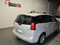 begagnad Peugeot 5008 1.6 HDi 109hk 7-sits /ny besiktad