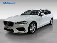 Begagnad Volvo V60 Momentum 151 HK (111 kW) 2020 Vit Kombi