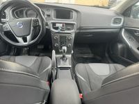 begagnad Volvo V40 D2 Powershift Momentum Euro 5