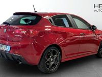Begagnad Alfa Romeo Giulietta Veloce 241 HK (177 kW) 2017 Röd (red) Halvkombi