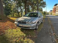 Begagnad Jaguar X-type 196 HK (144 kW) 2007 Grå Kombi