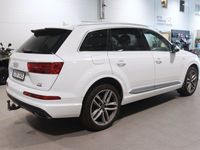 begagnad Audi Q7 Quattro / S-Line / 7-sits / värmare / Bose / Drag