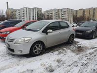 begagnad Toyota Auris 5-dörrar 1.4 D-4D Euro 5